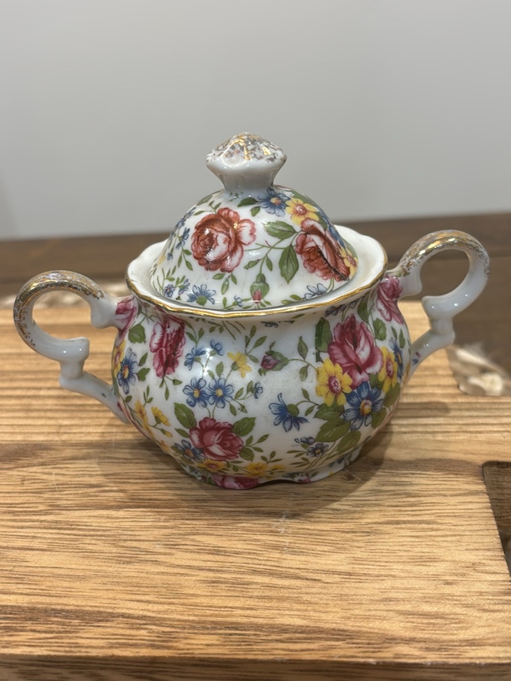 Vintage Chintz Ware Creamer And Sugar Set - Picture 2 of 5